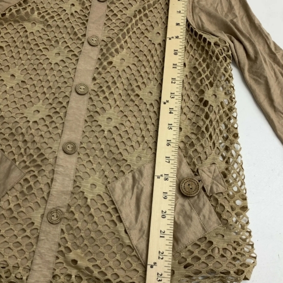 Onque Casuals PM Tan PeekaBoo Top/Blouse/Tunic Crochet Overlay Lagenlook… - Picture 9 of 10